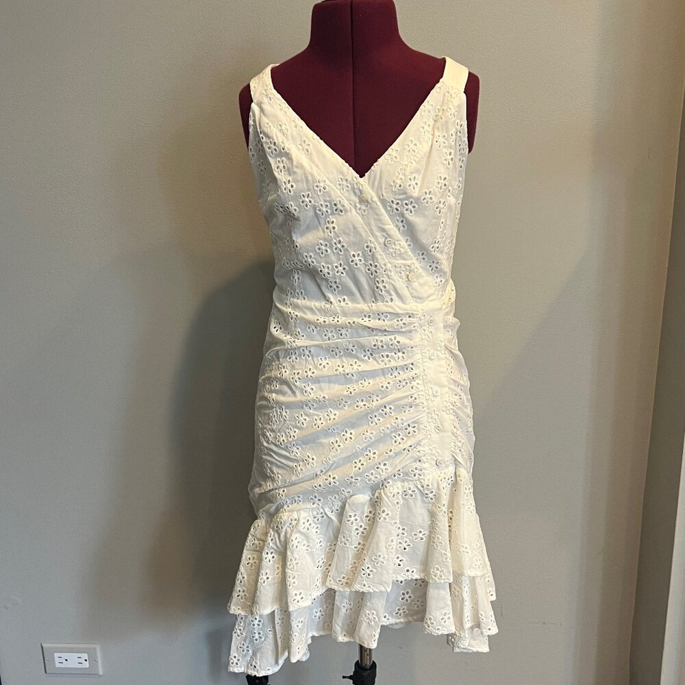 NWT BCBGMaxAzria White Eyelet Sleeveless Ruffled Dress Size 2 - Picture 1 of 7
